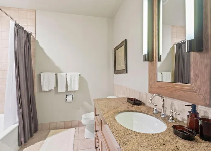 Apartment Rmr: Crystal Springs 401 In *