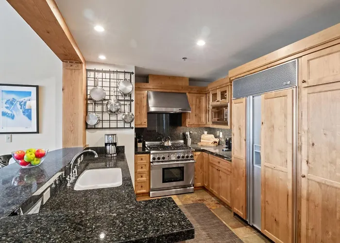Rmr: Crystal Springs 401 In Apartment *